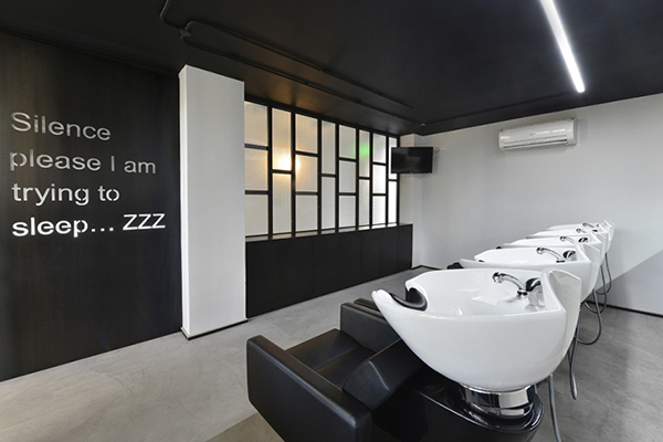 卓創裝飾-在合肥美發店裝修設計成這樣一定受歡迎！